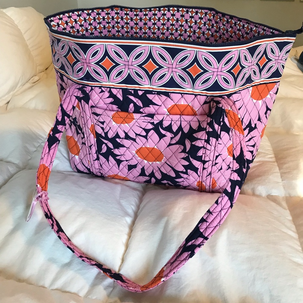 Vera Bradley Miller Bag Loves Me NWT